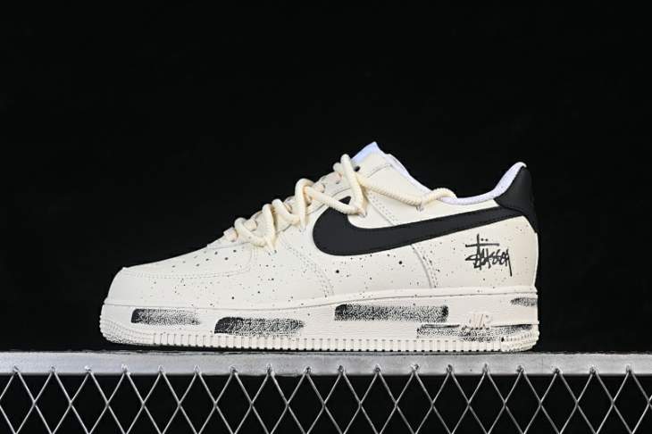 Picture of Air Force 1 _SKUfw22225837379836979fw